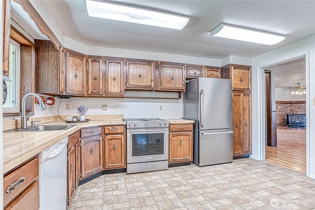 919 Woodward Dr, Wenatchee, WA 98801 - photo 9