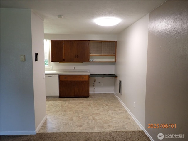 502504 4th St, Hoquiam, WA 98550 - kitchen featuring dishwasher and open shelves