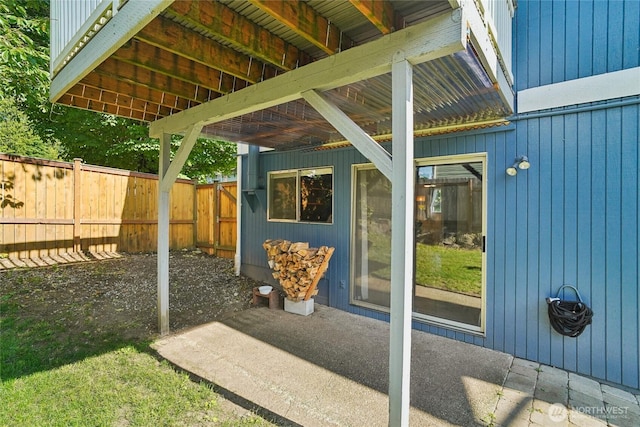 19820 SE 256th St, Covington, WA 98042 - view of patio / terrace