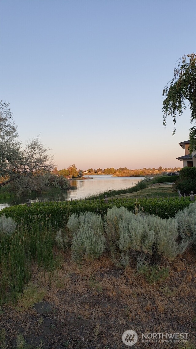 805 S Camas Pl, Moses Lake, WA 98837 - photo 1