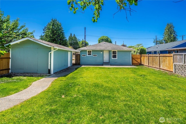 10812 2nd Ave S, Seattle, WA 98168 - view of front facade with an outdoor structure and a fenced backyard