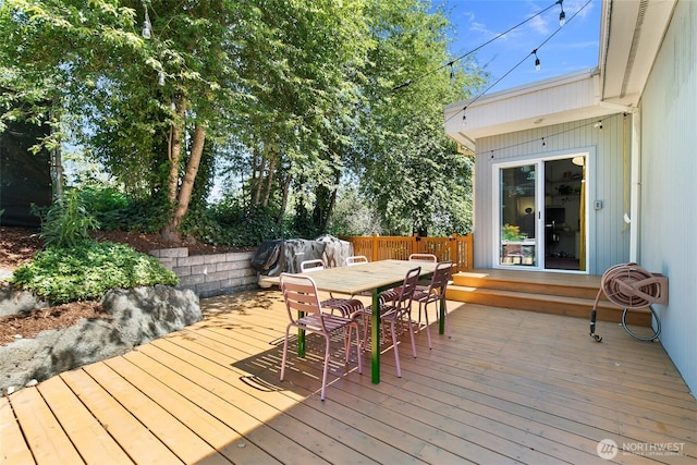 600 SW Cloverdale St, Seattle, WA 98106 - deck featuring outdoor dining space