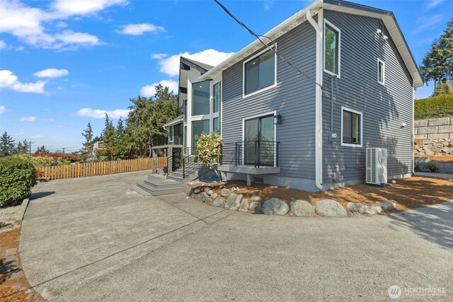 6909 E E Side Dr NE, Tacoma, WA 98422 - photo 30
