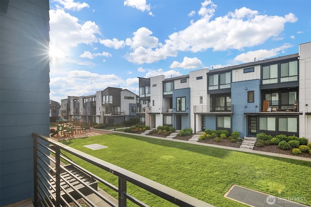 21822 25th Ave SE Unit B, Bothell, WA 98021 - balcony with a residential view