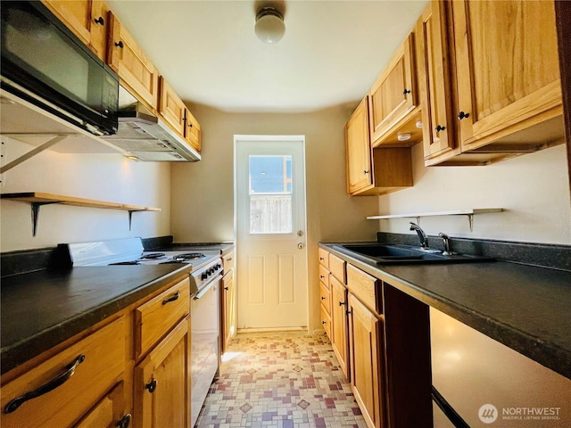 7870 Green Lake Dr N Unit 10, Seattle, WA 98103 - photo 10
