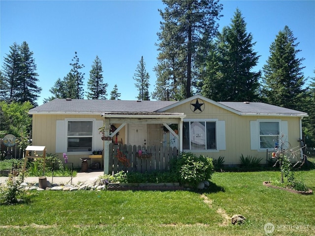 103 Larsen Blvd, Metaline Falls, WA 99153 - photo 1