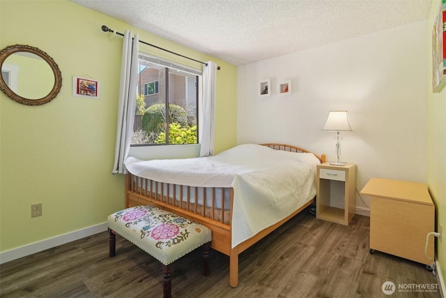 32710 5th Ave SW, Federal Way, WA 98023 - bedroom with wood finished floors and a textured ceiling