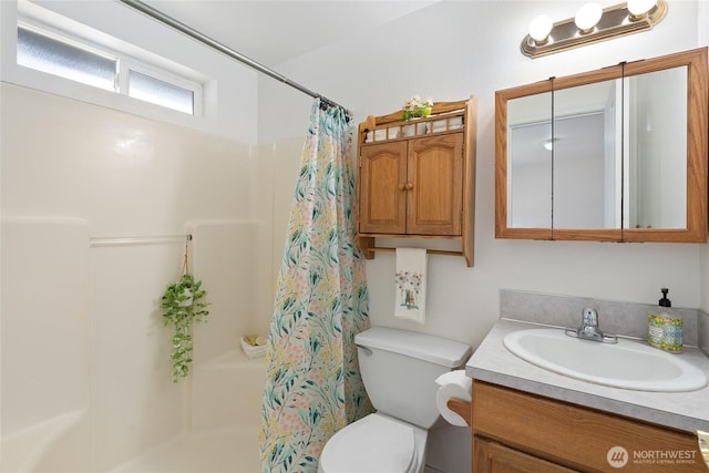 352 E Springfield Loop, Shelton, WA 98584 - full bath featuring vanity and toilet