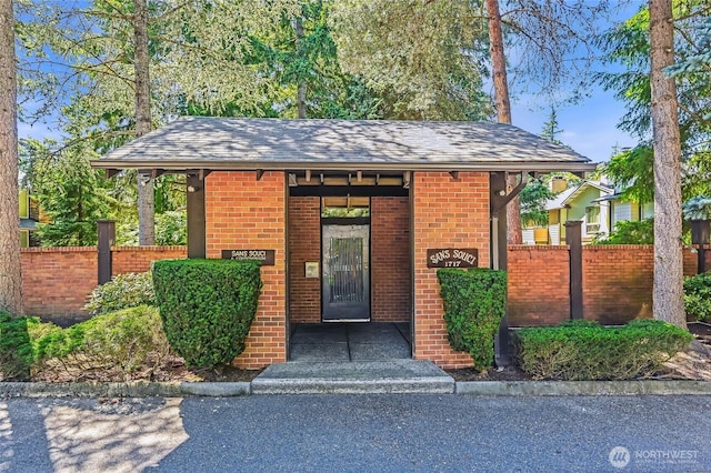 1717 150th Ave SE Unit 18, Bellevue, WA 98007 - view of outbuilding