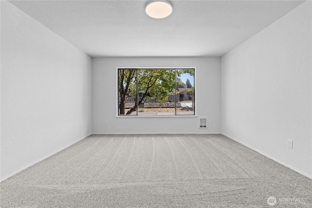 2235 E Wright Ave, Tacoma, WA 98404 - spare room featuring carpet