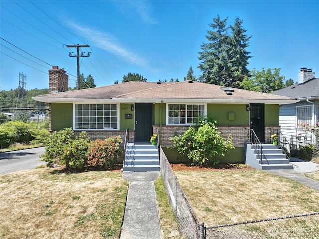 8457 Renton Ave S, Seattle, WA 98118 - photo 1