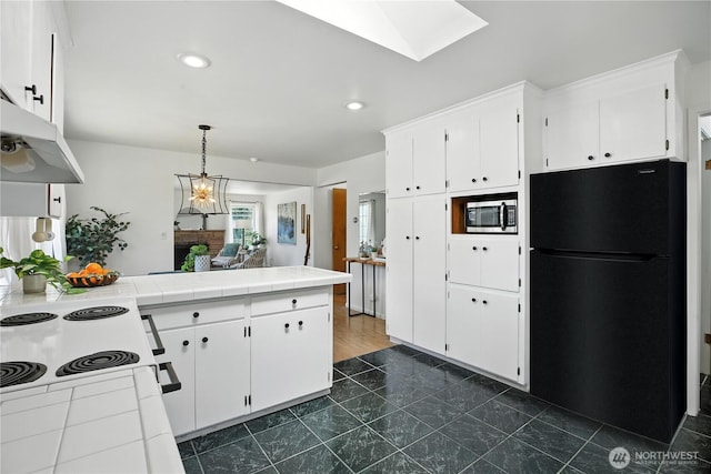 8457 Renton Ave S, Seattle, WA 98118 - photo 12