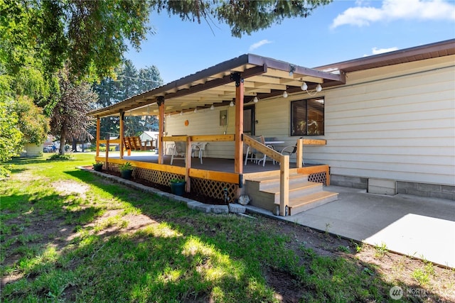 2434 NW Alan Ave, East Wenatchee, WA 98802 - view of patio featuring a deck