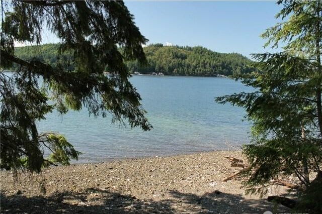 330 E Timbertides Rd, Union, WA 98592 - photo 39