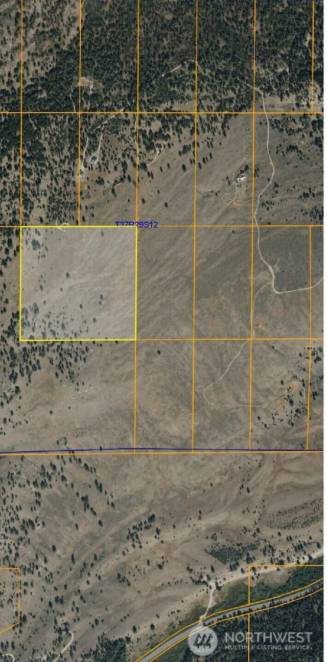 55L Bonaparte Lake Rd, Tonasket, WA 98855