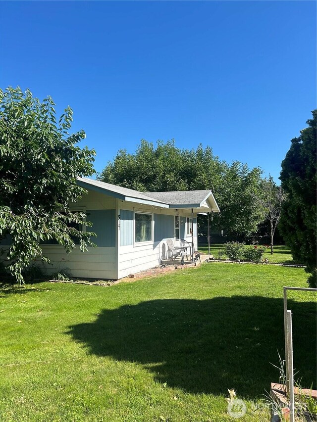 517 Juniper, Oroville, WA 98844 - view of grassy yard
