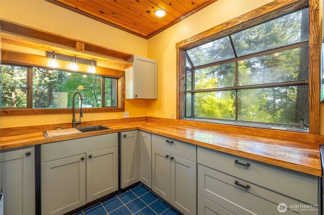 1237 Island Dr, Lummi Island, WA 98262 - photo 11