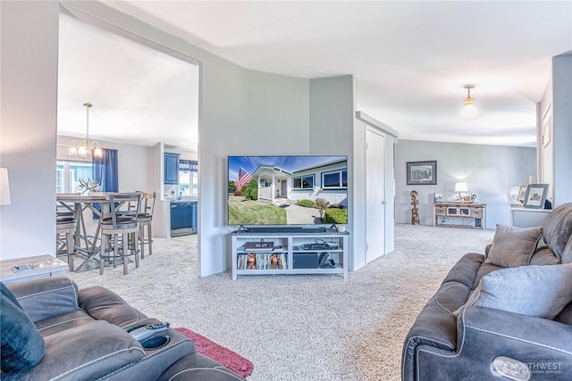 1630 Pleasant Ave Unit 21, Wenatchee, WA 98801 - carpeted living area with a chandelier