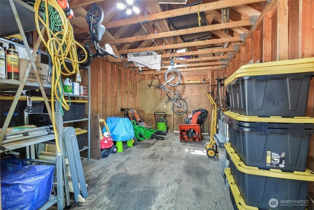 13990 Brae Burn Rd, Leavenworth, WA 98826 - storage room featuring a garage