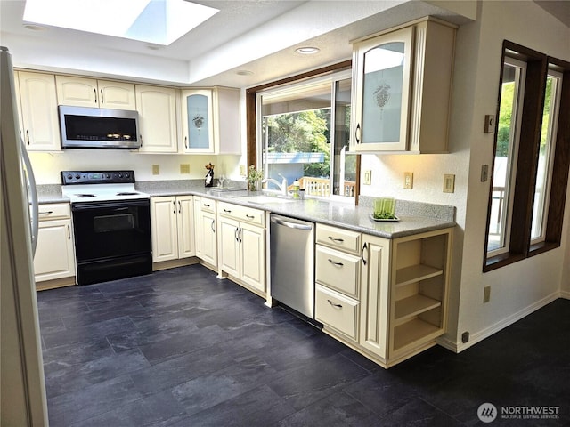 904 Seamount Dr, Port Angeles, WA 98363 - photo 11
