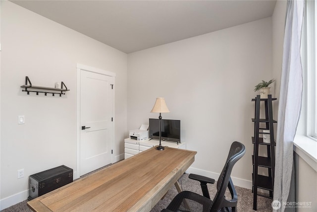 10 Coyote Rd, Montesano, WA 98563 - carpeted office with baseboards