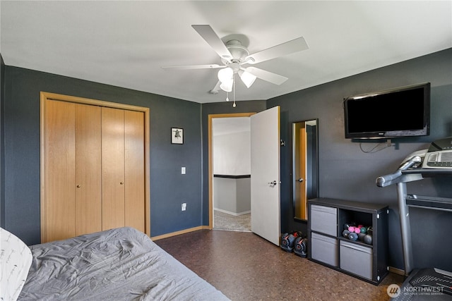 11389 Thompson Rd NE, Moses Lake, WA 98837 - bedroom featuring ceiling fan and a closet