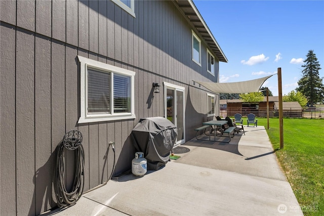 11389 Thompson Rd NE, Moses Lake, WA 98837 - view of patio / terrace featuring grilling area