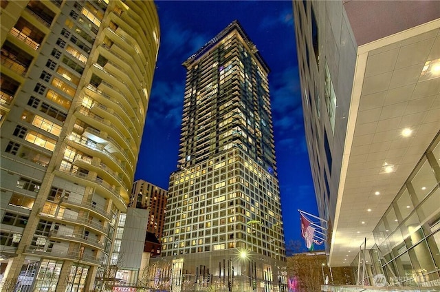 737 Olive Way Unit 3110, Seattle, WA 98101 - view of property at night