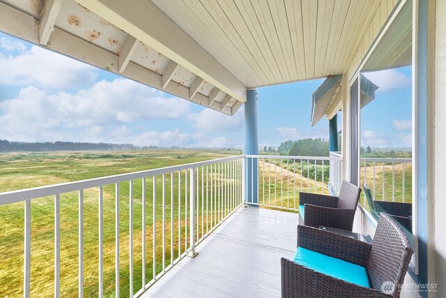 210 26th St NW Unit 428, Long Beach, WA 98631 - view of balcony