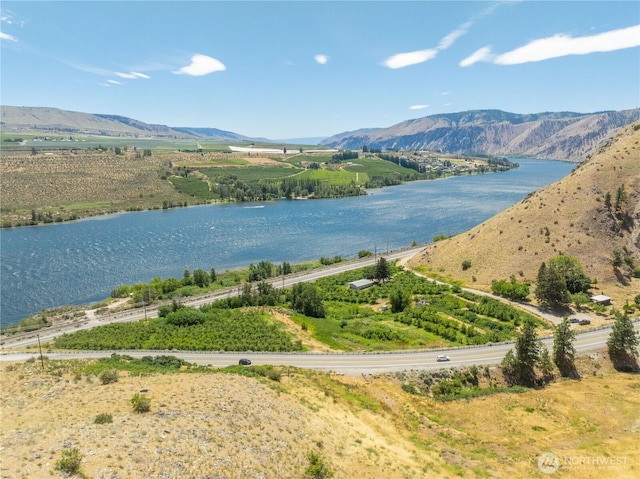 9932 Navarre Coulee Rd, Chelan, WA 98816 - photo 10