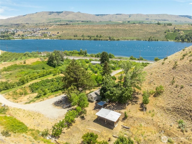 9932 Navarre Coulee Rd, Chelan, WA 98816 - photo 6