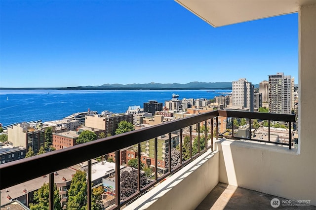 2201 3rd Ave Unit 2003, Seattle, WA 98121 - photo 18
