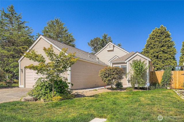 31451 48th Pl SW, Federal Way, WA 98023 - view of front of house featuring an attached garage and concrete driveway