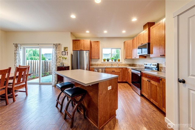 31 Nimbus Ln, Sequim, WA 98382 - kitchen with appliances with stainless steel finishes, healthy amount of natural light, light wood finished floors, and recessed lighting