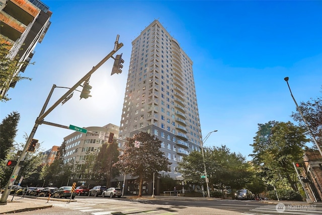 121 Vine St Unit 402, Seattle, WA 98121 - view of property