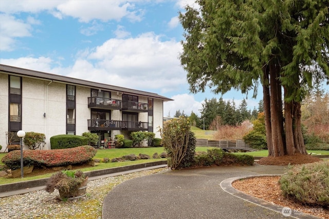 19411 56th Ave W Unit 321, Lynnwood, WA 98036 - view of home's community