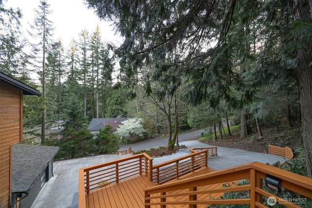 13 Westbrook Ct, Bellingham, WA 98229 - wooden terrace with a patio