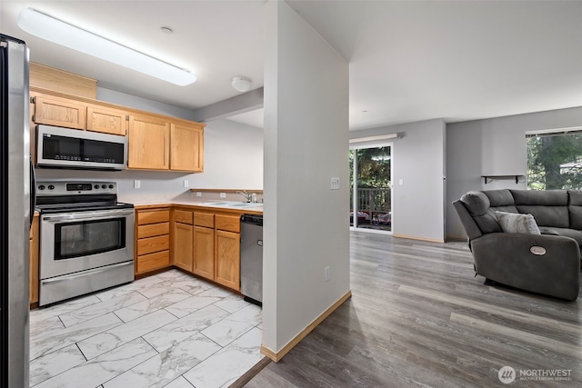 1700 SW Mulberry Pl Unit A204, Oak Harbor, WA 98277 - photo 4
