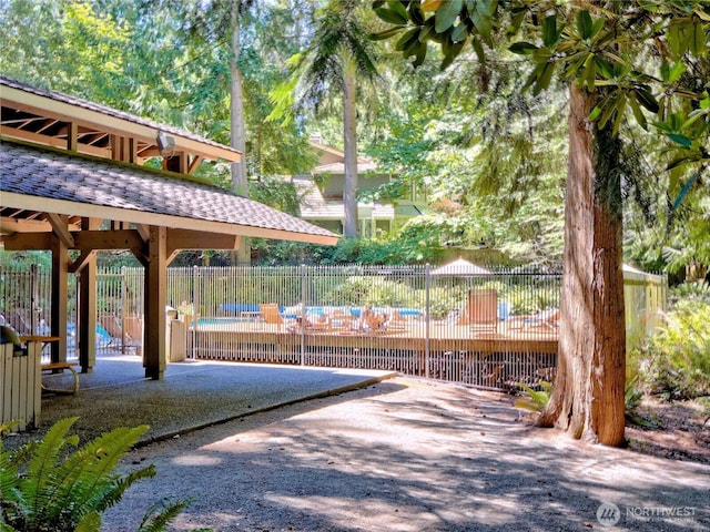 22019 NE 26th Pl, Sammamish, WA 98074 - view of community with a patio area