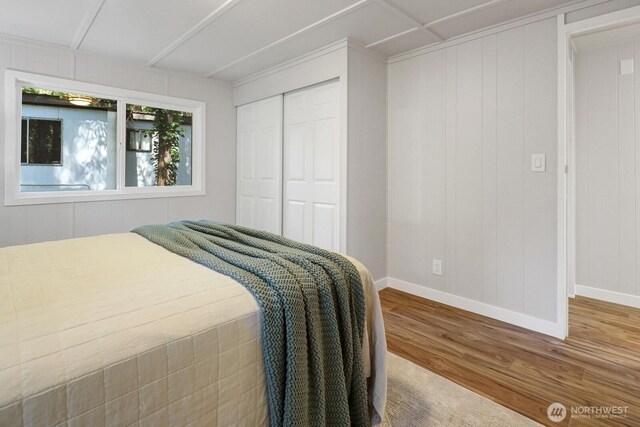 8410 Cimarron Way, Maple Falls, WA 98266 - bedroom featuring wood finished floors and a closet
