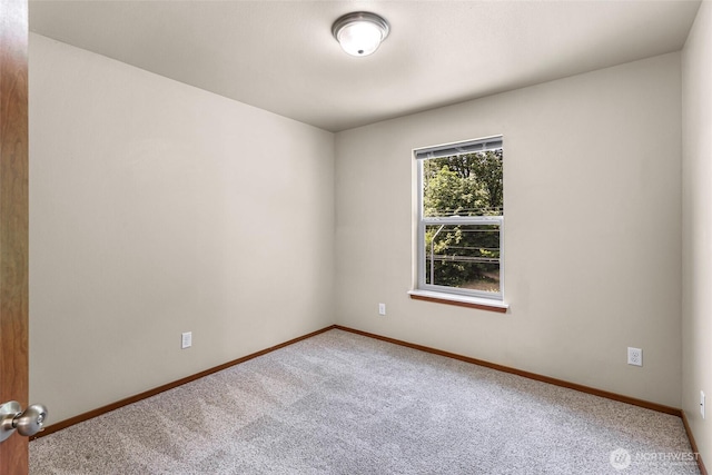 1422 Lincoln St, Bellingham, WA 98229 - spare room with carpet flooring and baseboards