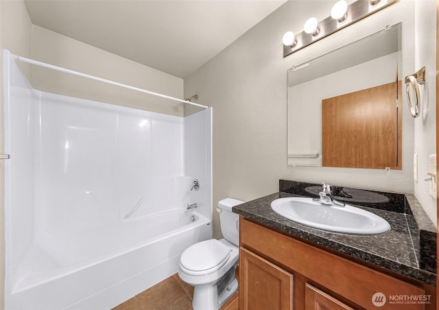 1422 Lincoln St, Bellingham, WA 98229 - full bath featuring vanity, washtub / shower combination, and tile patterned flooring