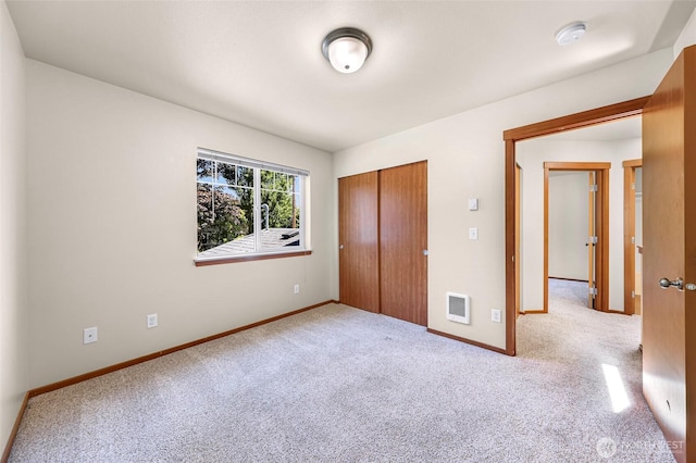 1422 Lincoln St, Bellingham, WA 98229 - unfurnished bedroom with carpet and a closet