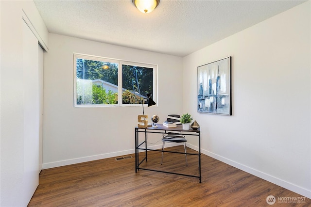 17114 SE 130th Ave, Renton, WA 98058 - home office featuring wood finished floors and a textured ceiling