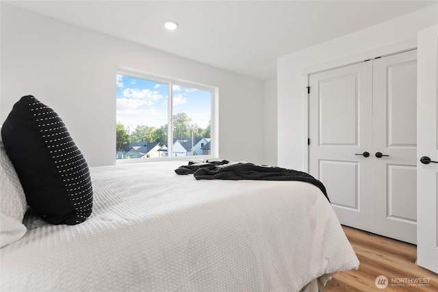 251 Sweet Gum Dr, Blaine, WA 98230 - bedroom with light wood-style flooring, a closet, and recessed lighting
