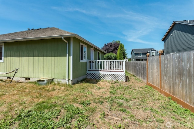 405 Spring Ln, Sedro Woolley, WA 98284 - view of side of property with a deck