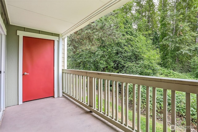 7711 NE 175th St Unit E110, Kenmore, WA 98028 - view of balcony