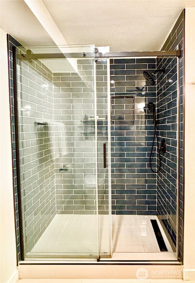 7711 NE 175th St Unit E110, Kenmore, WA 98028 - full bath featuring a stall shower