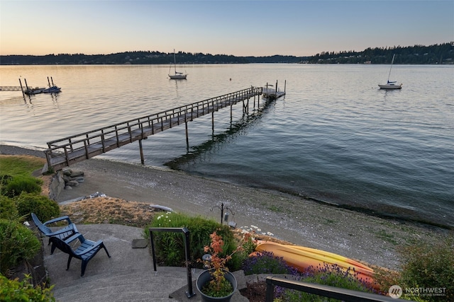 1162 Hyak Pl, Fox Island, WA 98333 - photo 1