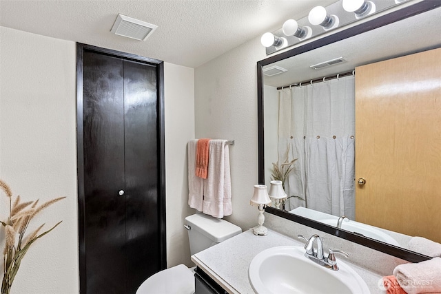 2815 60th Street Ct NW, Gig Harbor, WA 98335 - bathroom featuring vanity, a textured ceiling, and a shower with curtain